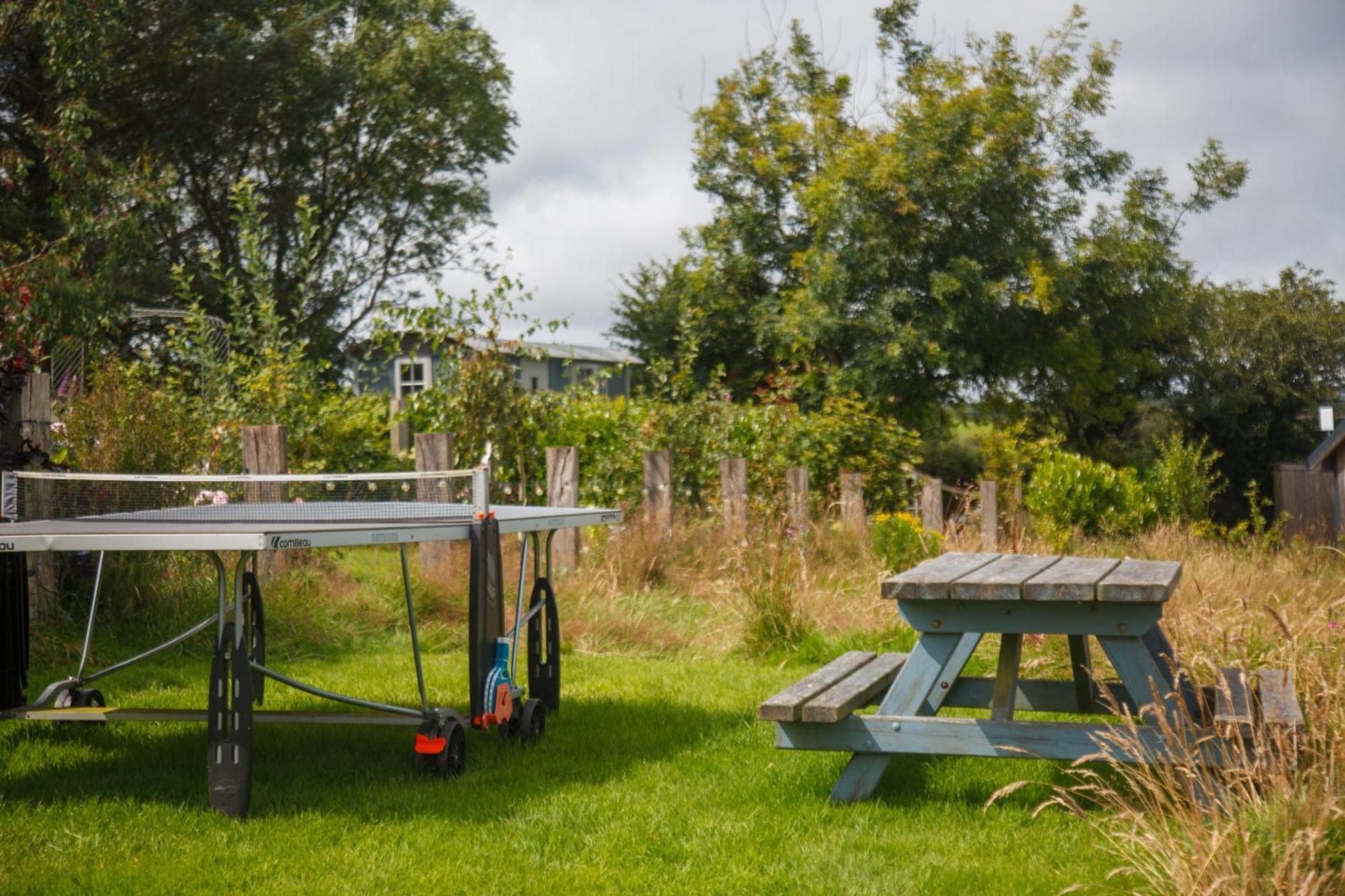 Luxury Shepherd'S Hut On Flower Farm With Outdoor Bath In Mid Cornwall Truro Exterior foto